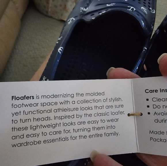 Floafers - Picture 5 of 8